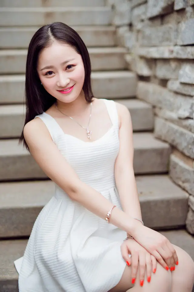 平阳温州私人伴游商务伴游乔妹的联系方式！