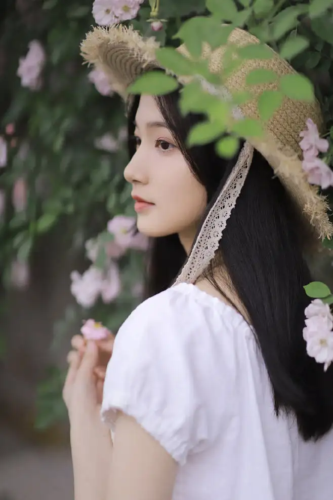 平阳喀什私人伴游李菲儿